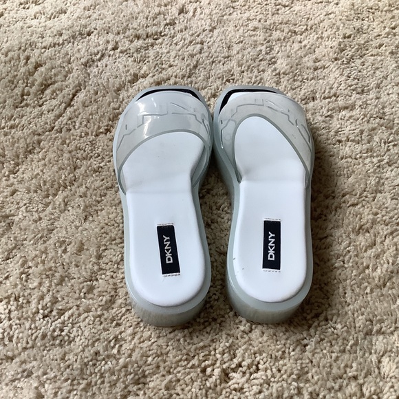 Shoes - Picture 5 of 12